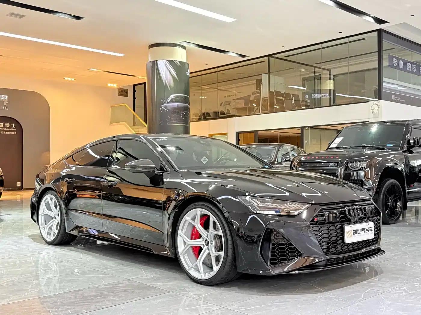 2024 Audi RS 7 RS 7 4.0T Sportback Performance — миниатюра 3