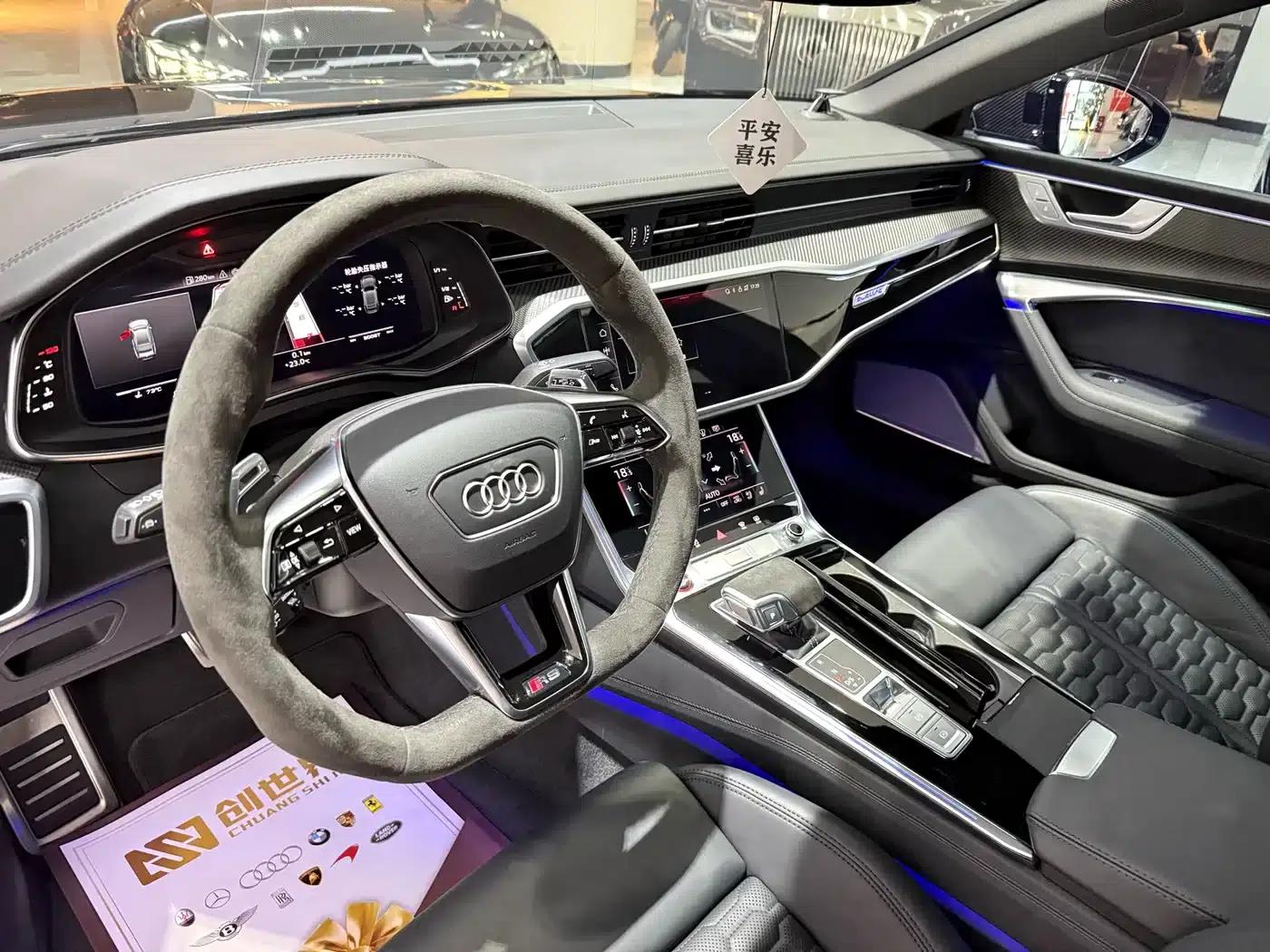 2024 Audi RS 7 RS 7 4.0T Sportback Performance — миниатюра 5