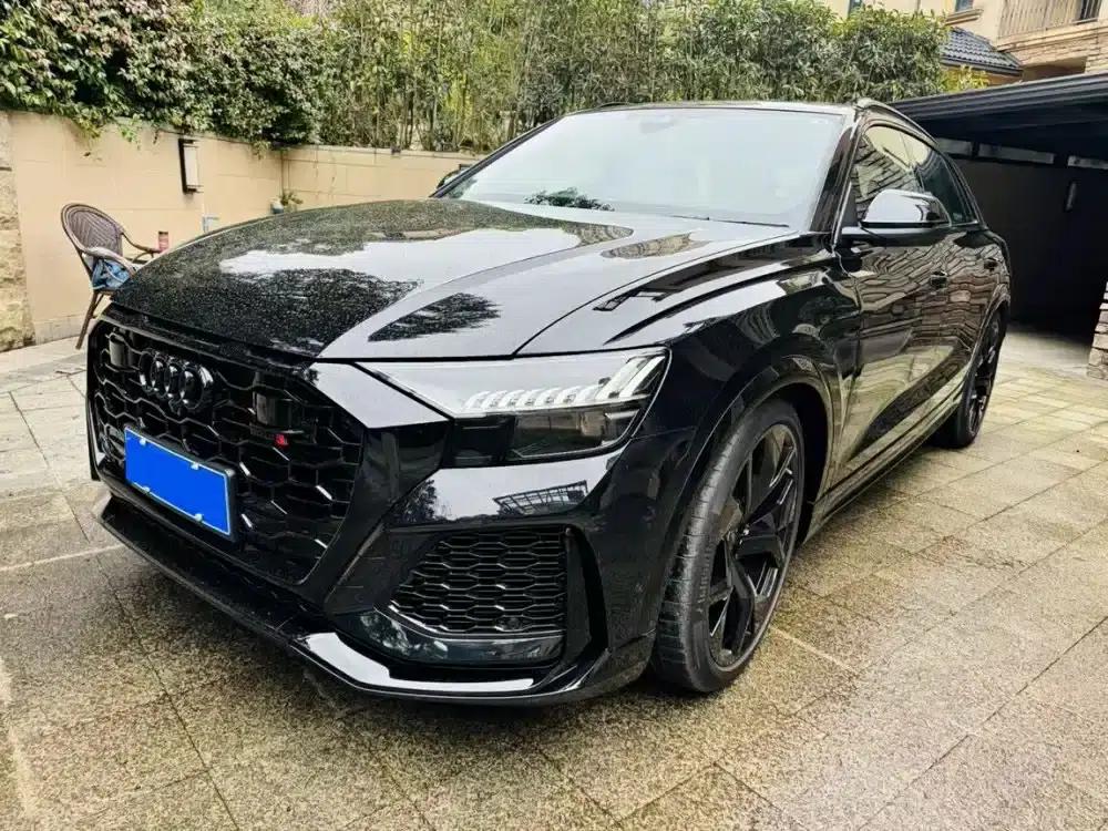 2025 Audi RS Q8 4.0T Performance — миниатюра 1