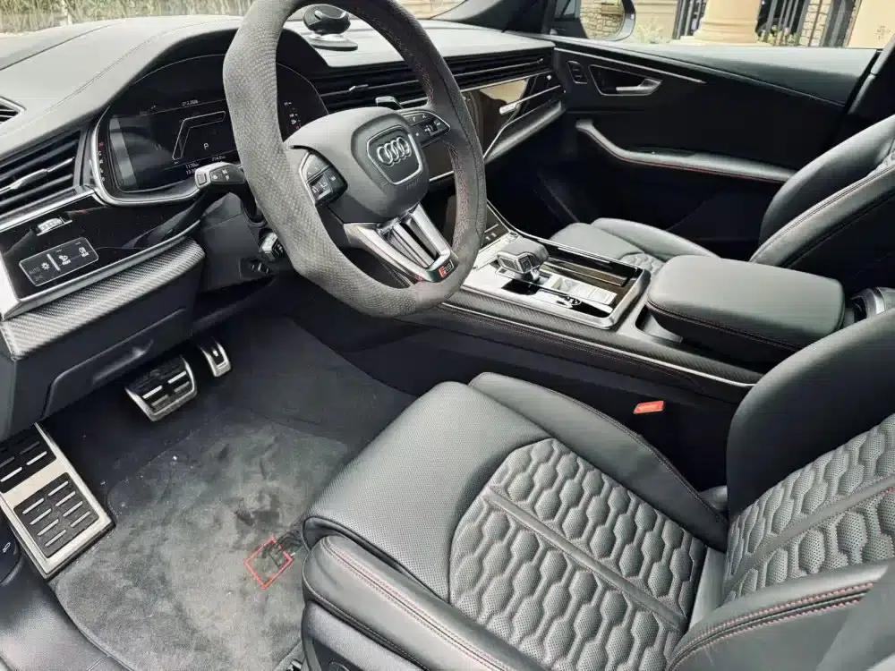 2025 Audi RS Q8 4.0T Performance — миниатюра 3