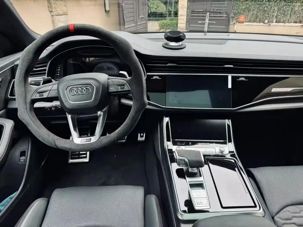 2025 Audi RS Q8 4.0T Performance — миниатюра 6