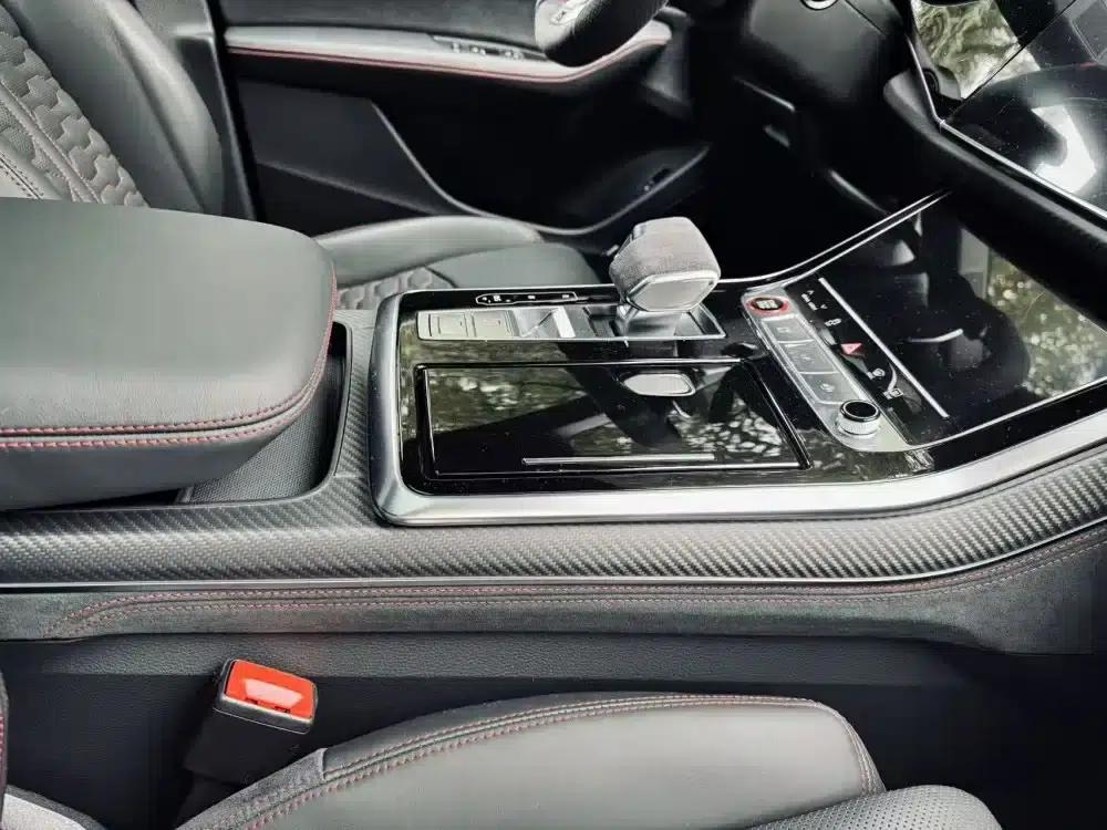2025 Audi RS Q8 4.0T Performance — миниатюра 7