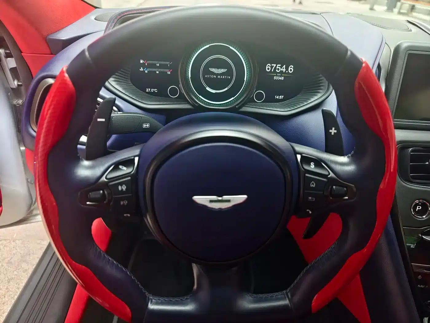 Aston Martin DB11 2022 4.0T V8 Volante — миниатюра 6