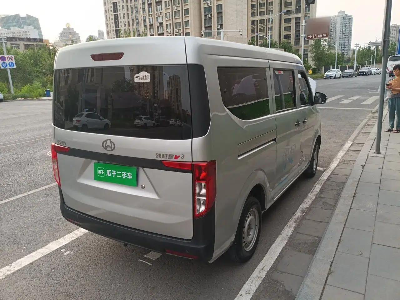CHANGAN KUAYUE Xing V3 2022 1.5L Gasoline Comfort-Plus 7-Seater Passenger Vehicle JL473QH — миниатюра 6