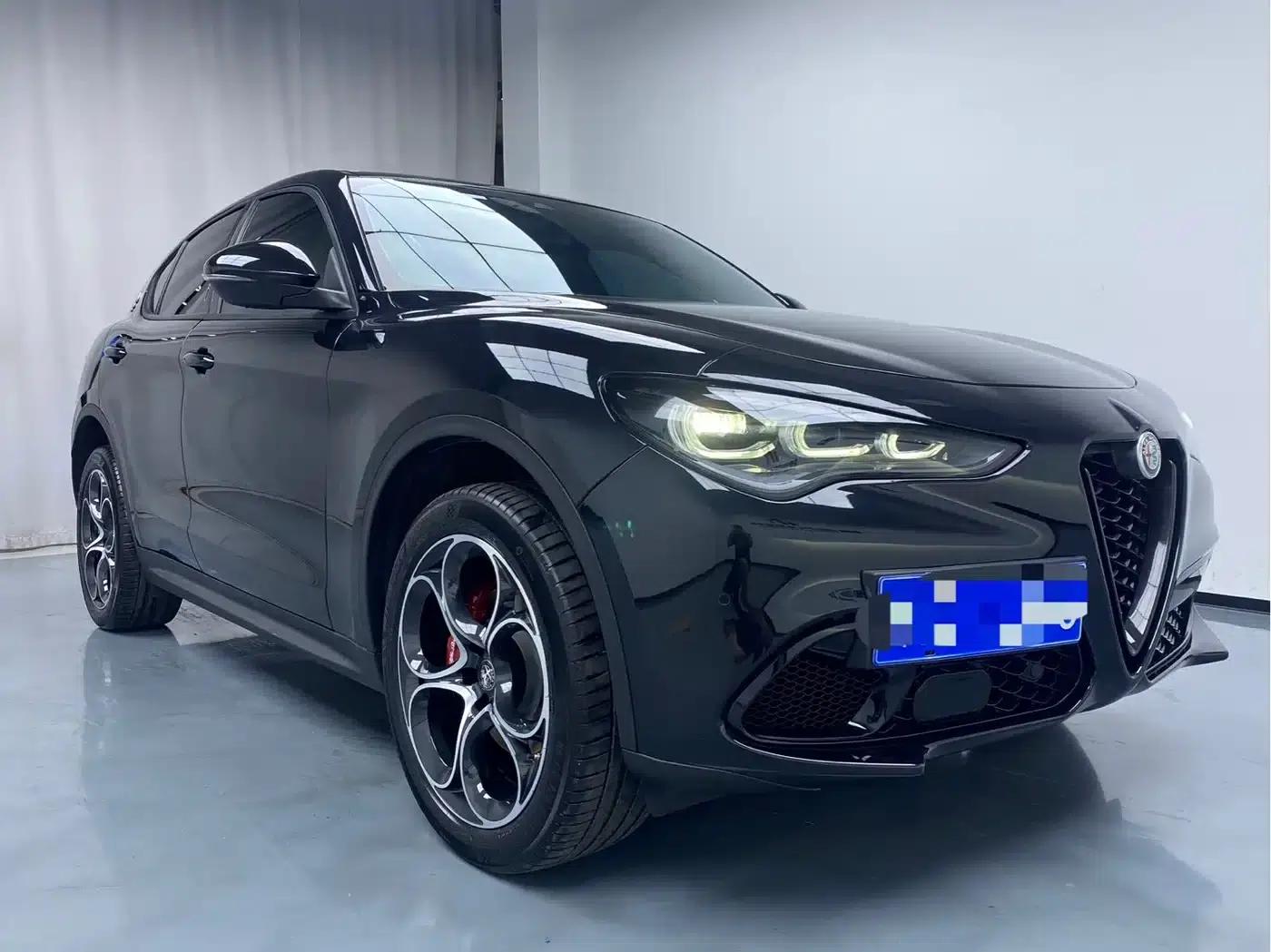 2023 Stelvio 2.0T 280HP Sprint — миниатюра 2