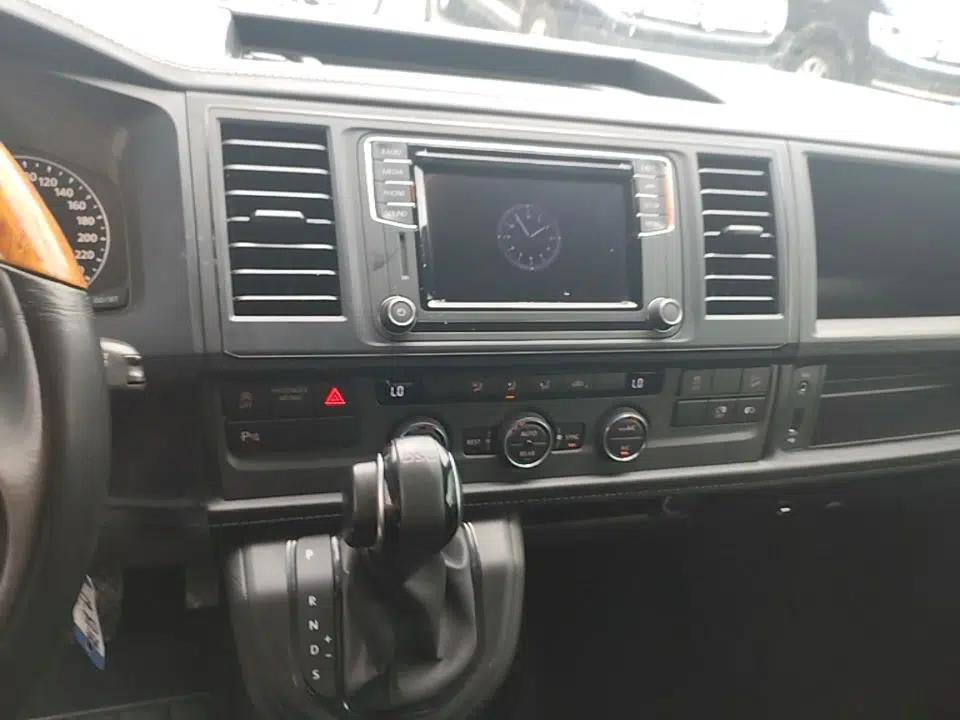 Volkswagen Caravelle 2019 2.0 TSI 4x4 Comfort Edition 7-Seater — миниатюра 15
