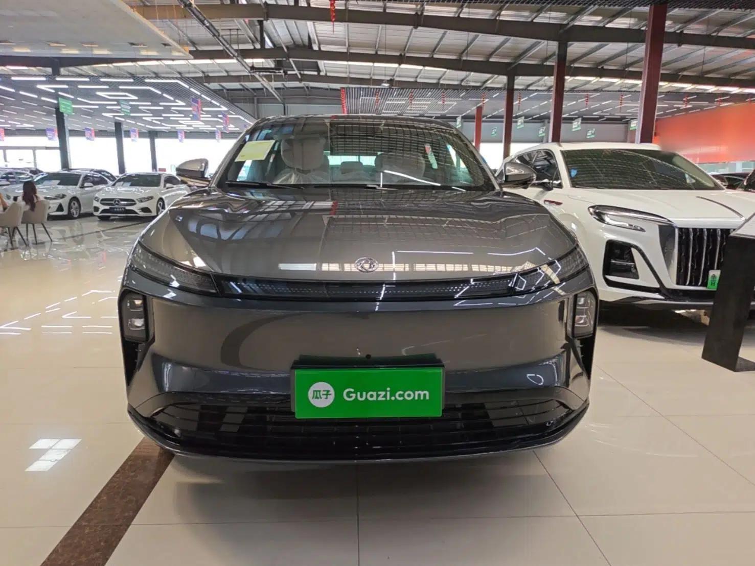 Dongfeng Aeolus L8 2025 Model 112KM Dream Edition — миниатюра 2