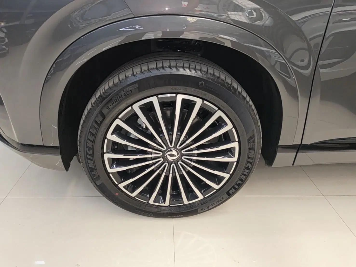 Dongfeng Aeolus L8 2025 Model 112KM Dream Edition — миниатюра 10