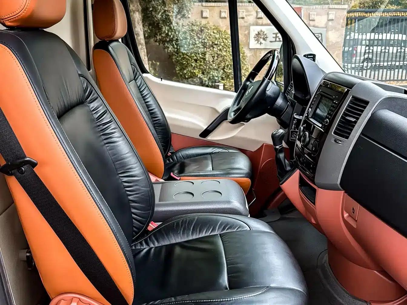 2017 Sprinter 3.5L Automatic — миниатюра 8