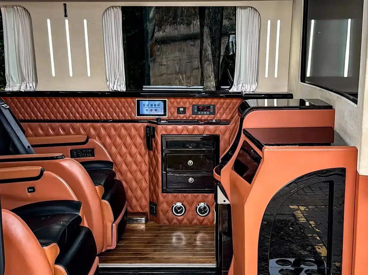2017 Sprinter 3.5L Automatic — миниатюра 9