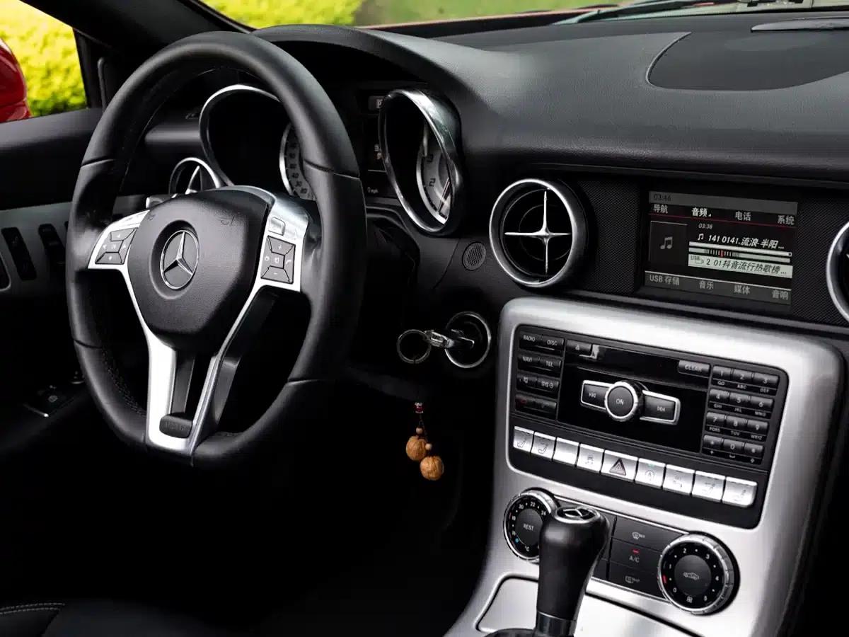 Mercedes-Benz SLK-Class 2011 SLK 200 Fashion Edition — миниатюра 4