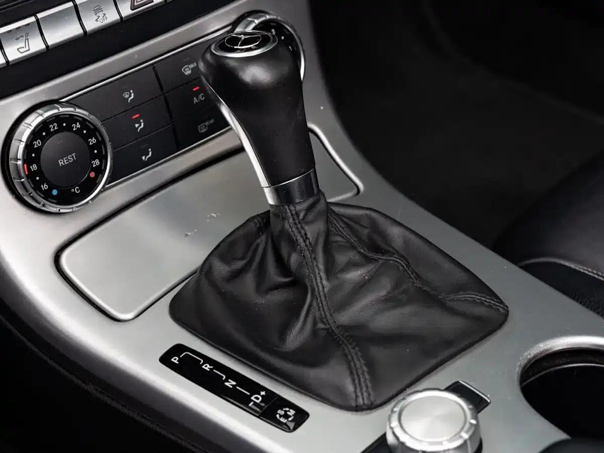 Mercedes-Benz SLK-Class 2011 SLK 200 Fashion Edition — миниатюра 7
