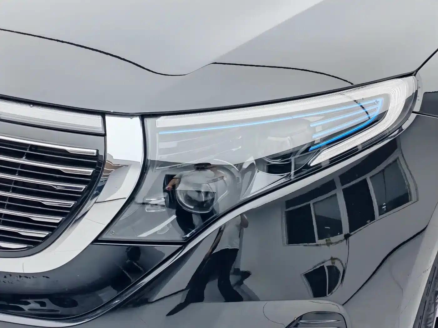 Mercedes-Benz EQC 2021 Model EQC 350 4MATIC — миниатюра 6
