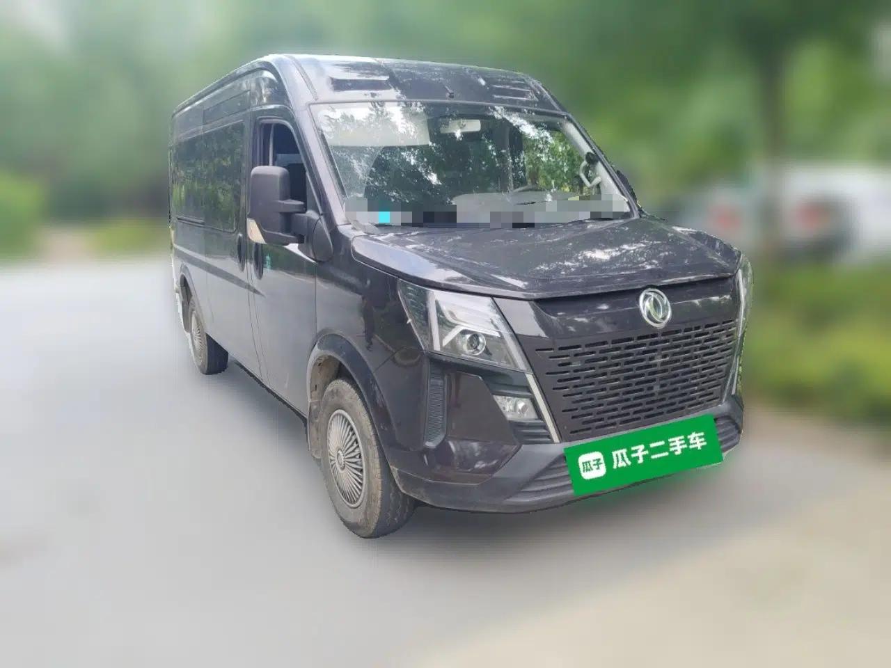 Dongfeng Yufeng 2023 V9+ 2.0T Automatic Front-Drive Multi-Function Mid-Roof 7/8/9-Seater — миниатюра 3