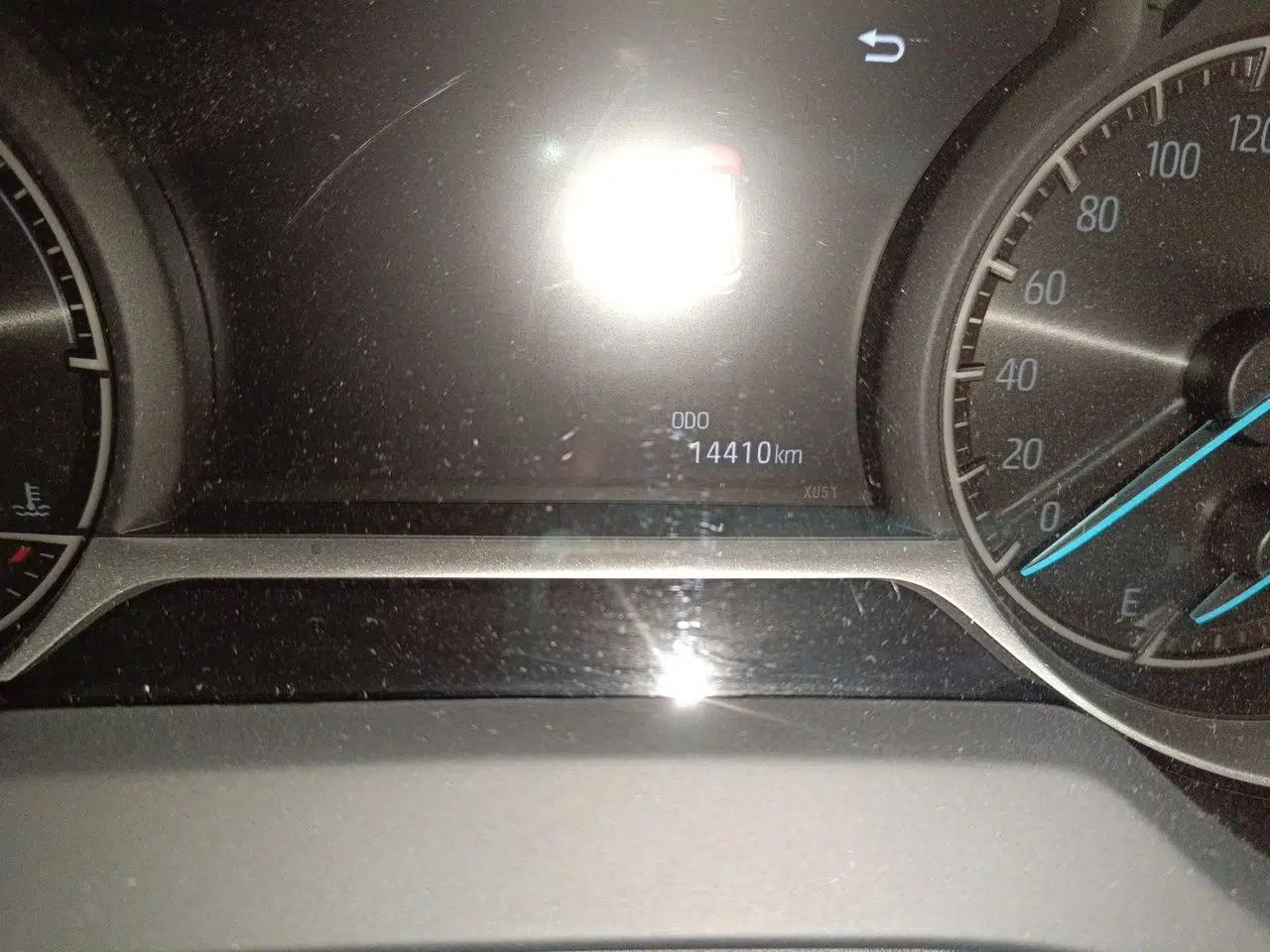 Toyota Venza 2022 Dual-Engine 2.5L CVT Two-Wheel Drive Prestige Edition — миниатюра 12
