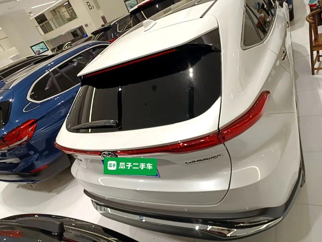 Toyota Harrier 2022 2.0L CVT Two-Wheel Drive Deluxe Edition — миниатюра 5