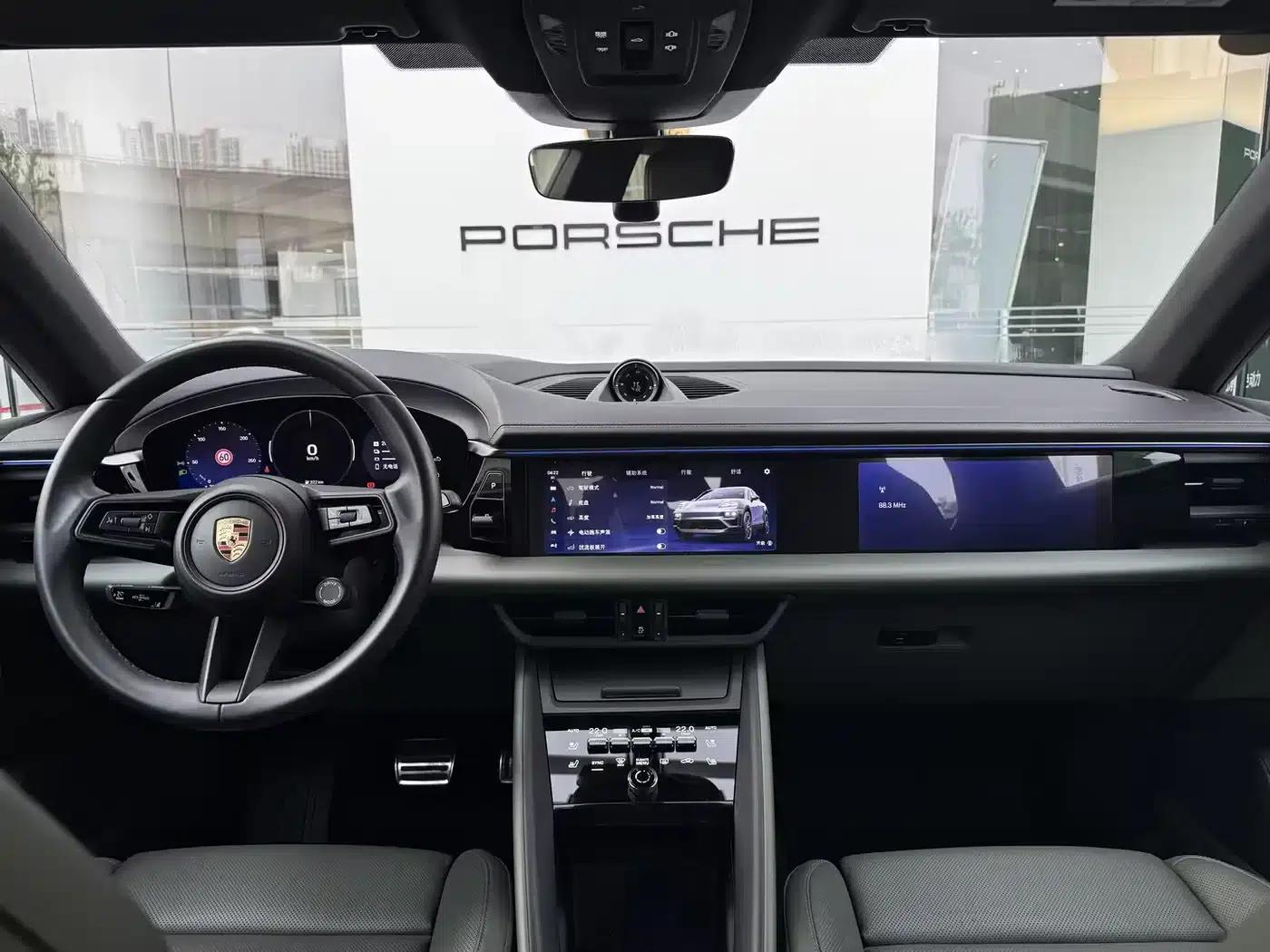 2025 Macan 4 Sport Edition (New Energy) — миниатюра 16