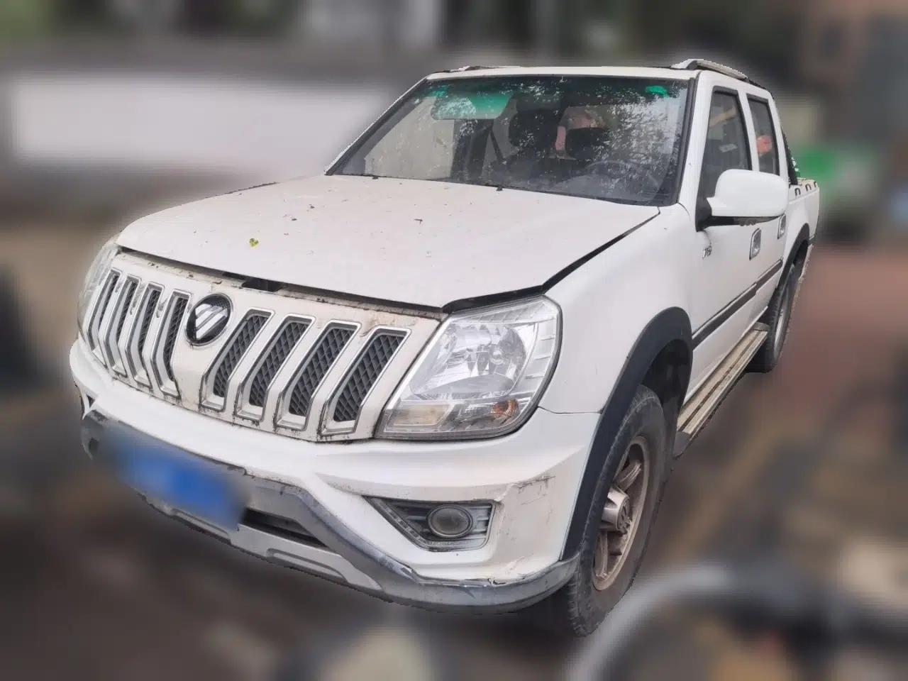 Foton Sapporo Manual 5‑Seater 2.4L — миниатюра 1