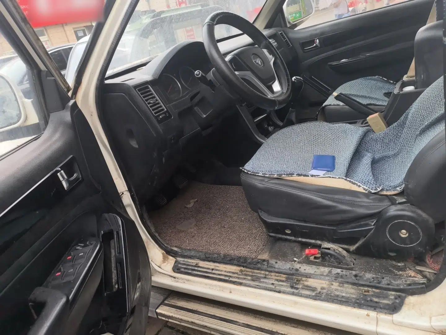 Foton Sapporo Manual 5‑Seater 2.4L — миниатюра 15