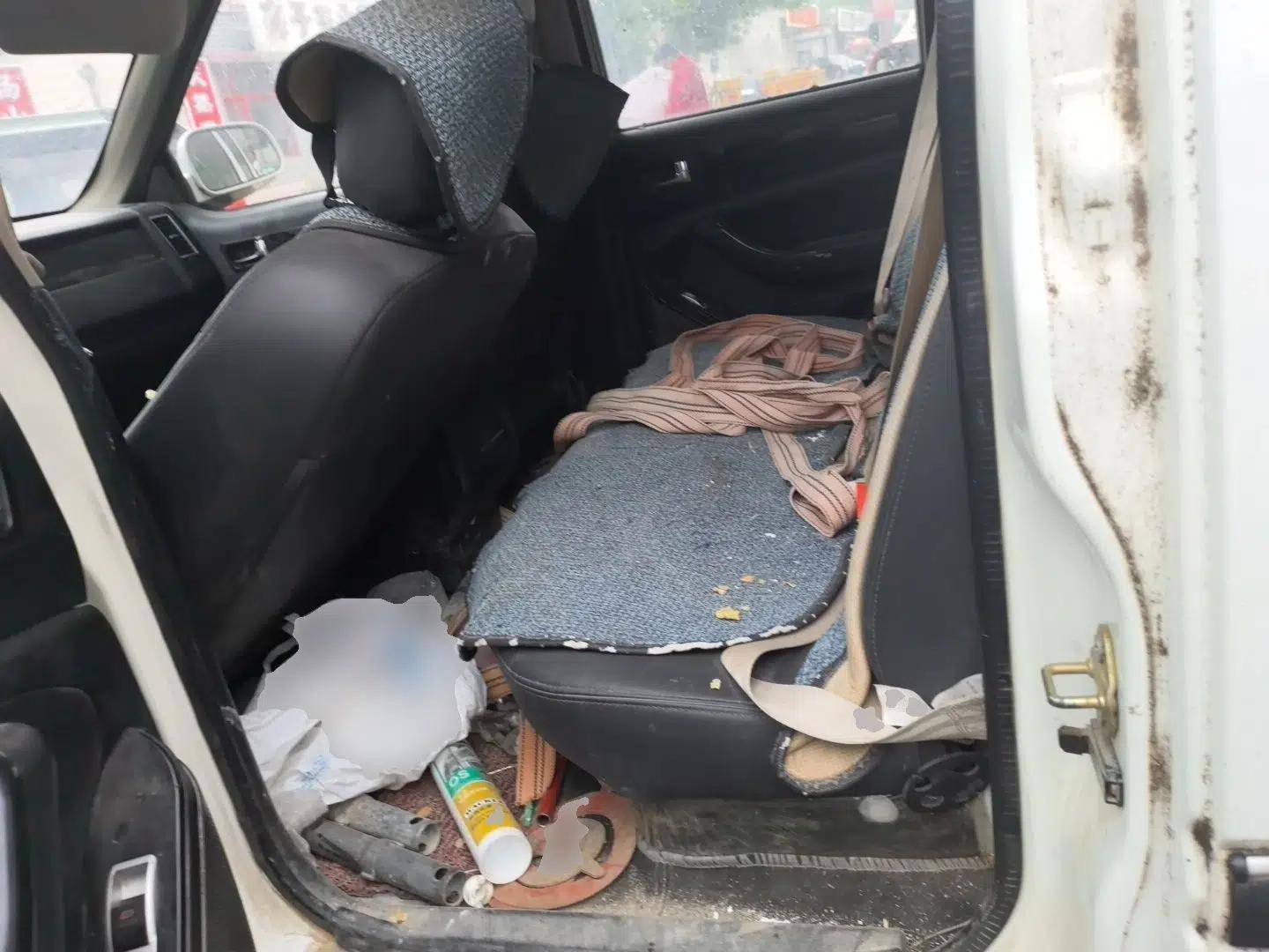 Foton Sapporo Manual 5‑Seater 2.4L — миниатюра 17