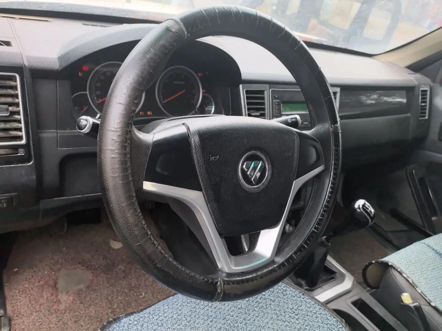 Foton Sapporo Manual 5‑Seater 2.4L — миниатюра 10