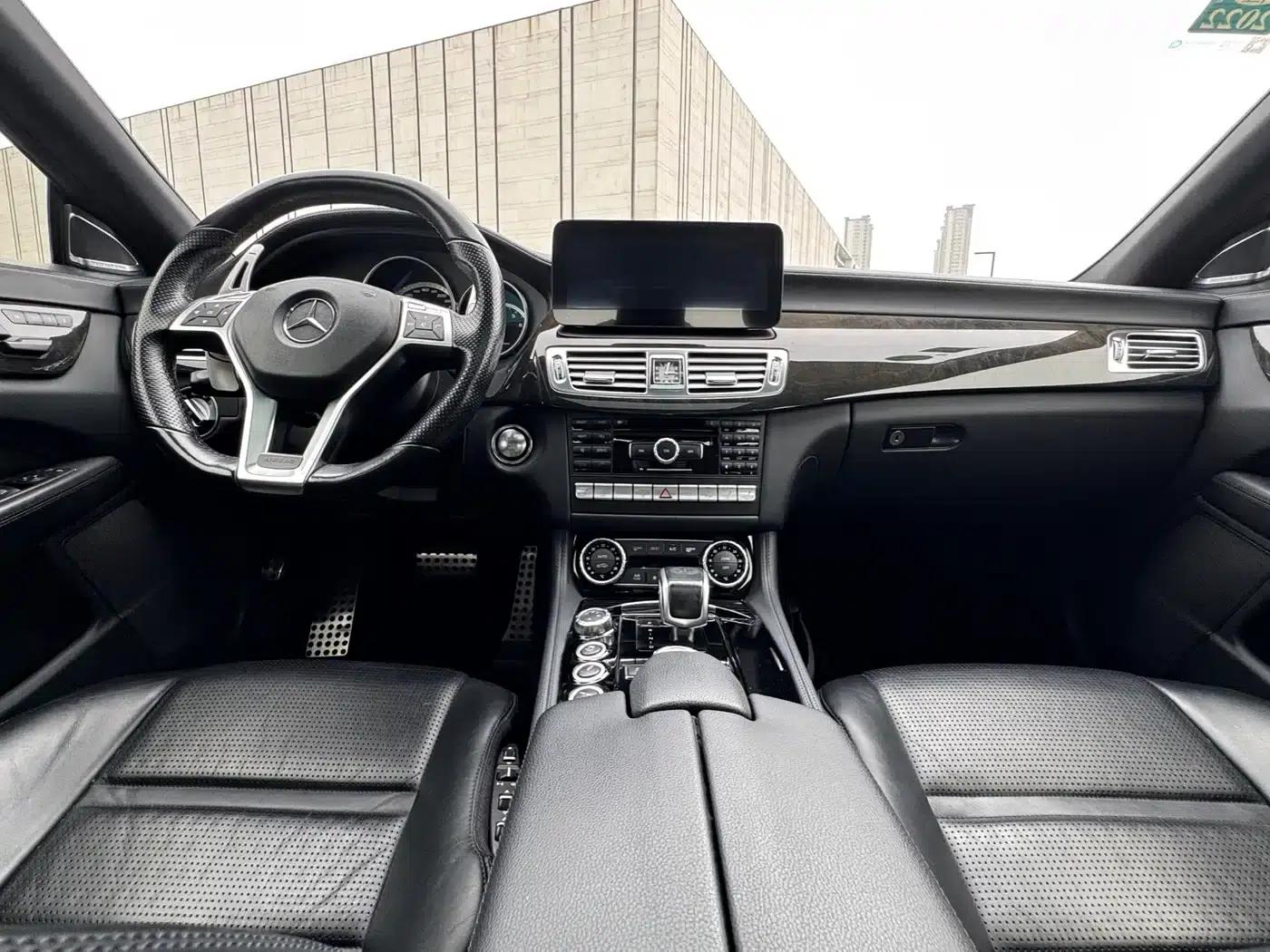 2012 Mercedes-Benz CLS AMG, AMG CLS 63 — миниатюра 8