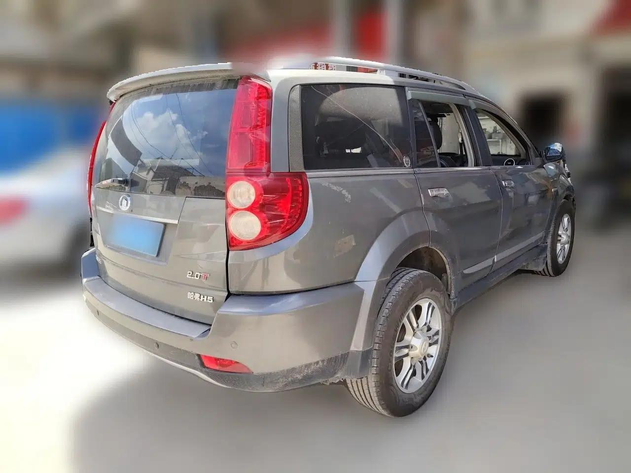 Haval H5 Classic 2013 ZhiZun Edition 2.0T Manual Two-Wheel Drive Elite Model — миниатюра 6