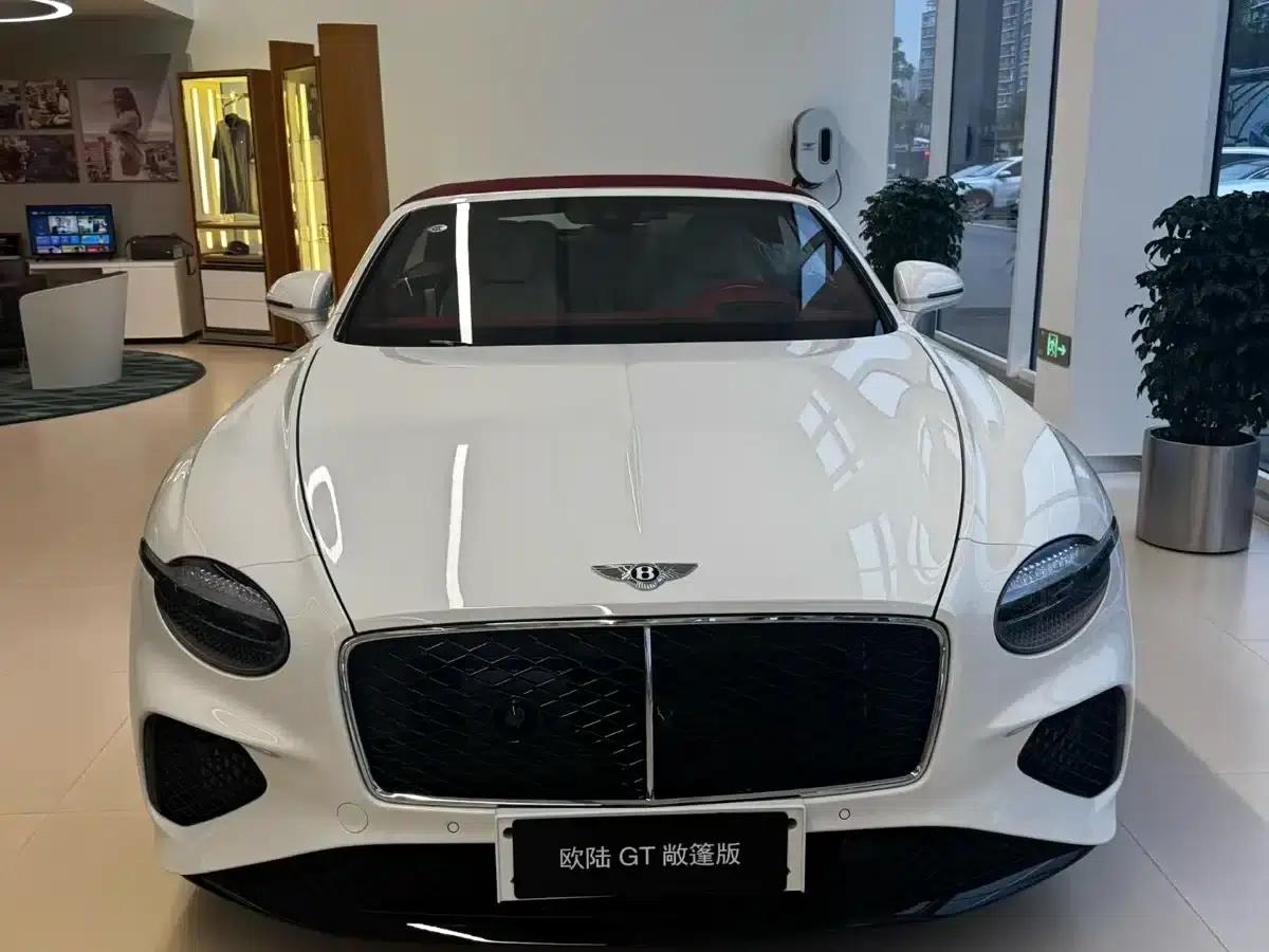 2026 Continental Plug-in Hybrid GT Convertible — миниатюра 2