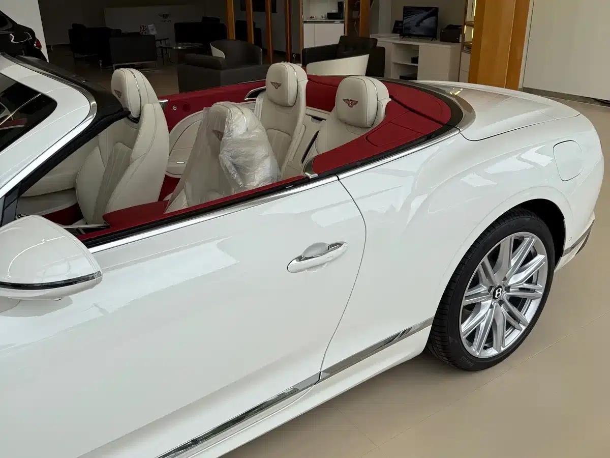 2026 Continental Plug-in Hybrid GT Convertible — миниатюра 9