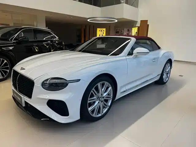2026 Continental Plug-in Hybrid GT Convertible