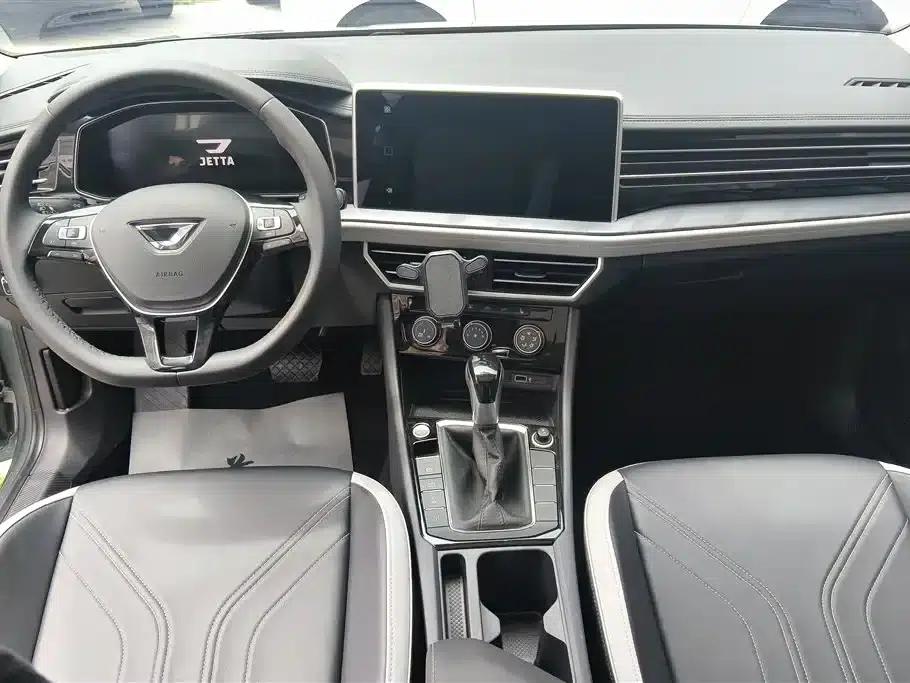 Jetta VA7 2025 1.4T Automatic First-Come, First-Served Edition — миниатюра 12