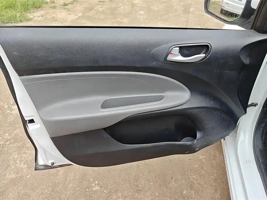 Huanchi 2019 1.4L Manual Smart Edition Value (China VI Emission Standard) — миниатюра 7
