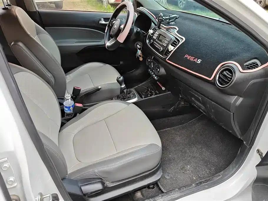 Huanchi 2019 1.4L Manual Smart Edition Value (China VI Emission Standard) — миниатюра 8
