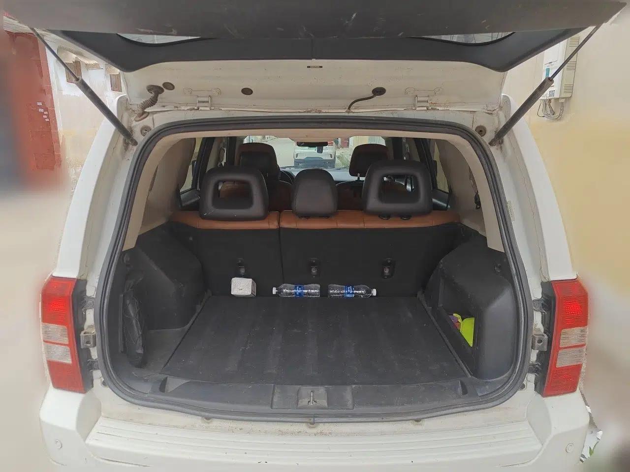 Jeep Patriot 2014 2.0L Sport Enhanced Edition — миниатюра 19