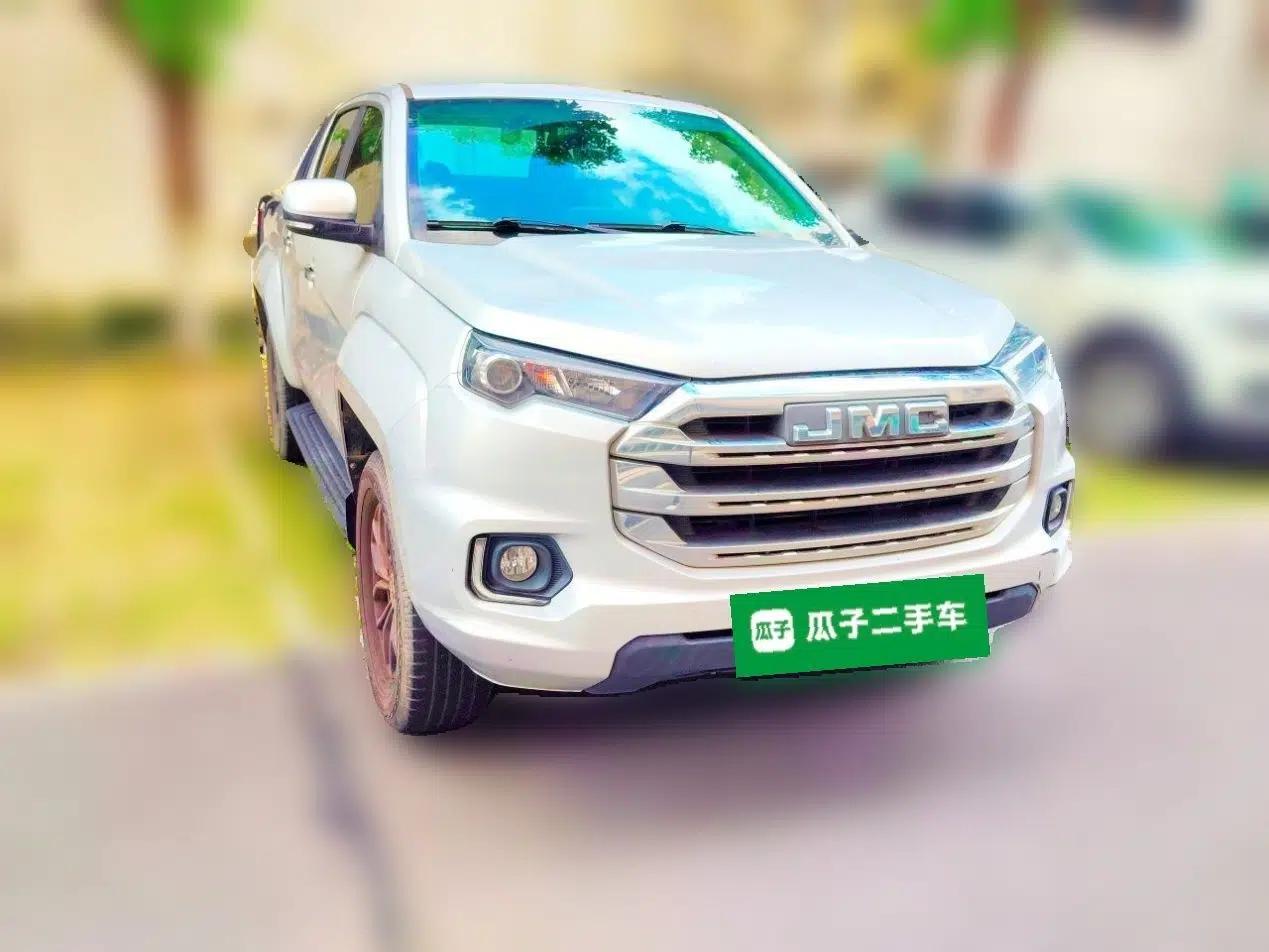 JMC Yuhu 7 2022 2.0T Automatic Diesel Two-Wheel Drive Comfort Version Standard Wheelbase — миниатюра 3