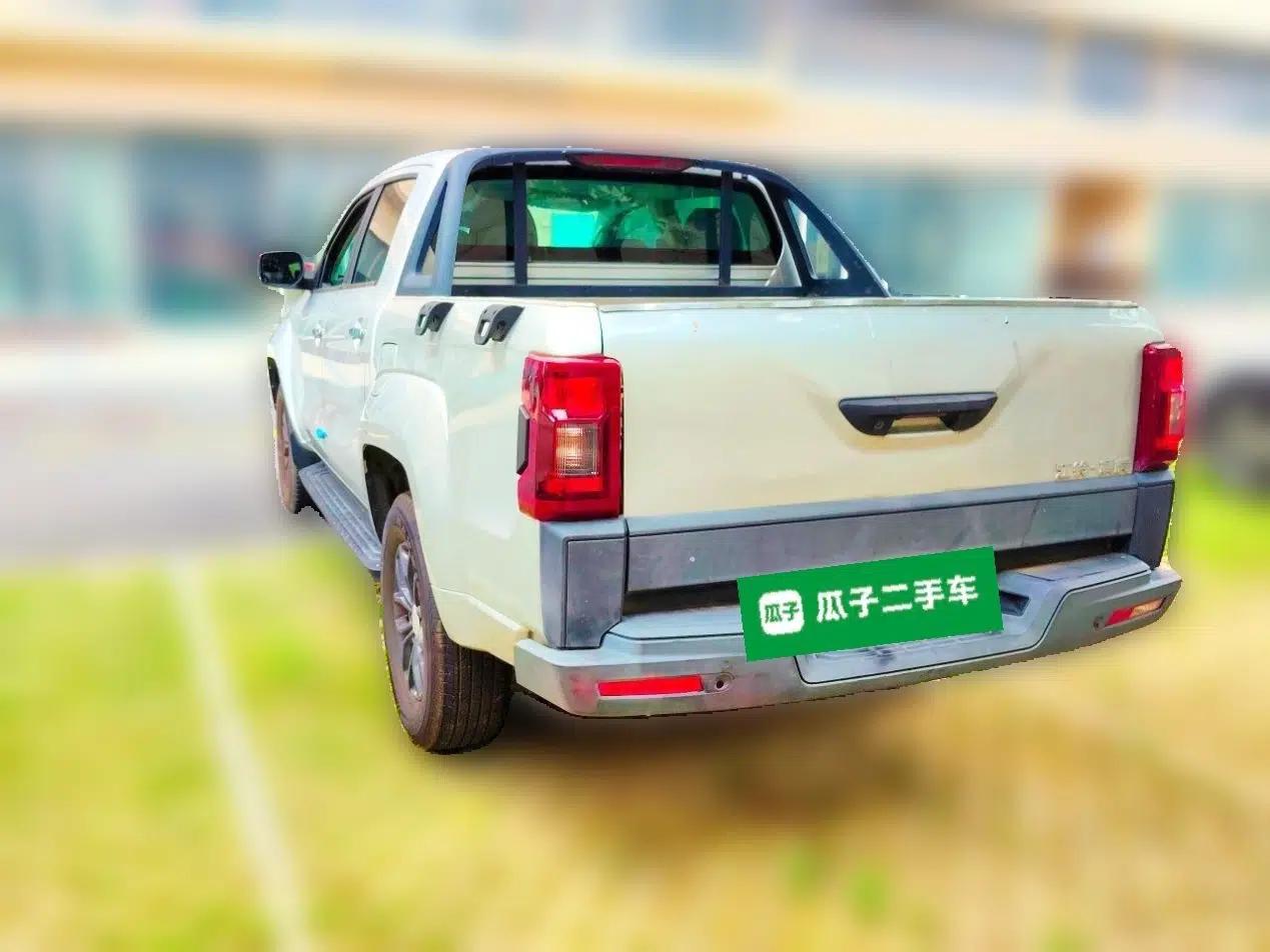 JMC Yuhu 7 2022 2.0T Automatic Diesel Two-Wheel Drive Comfort Version Standard Wheelbase — миниатюра 4