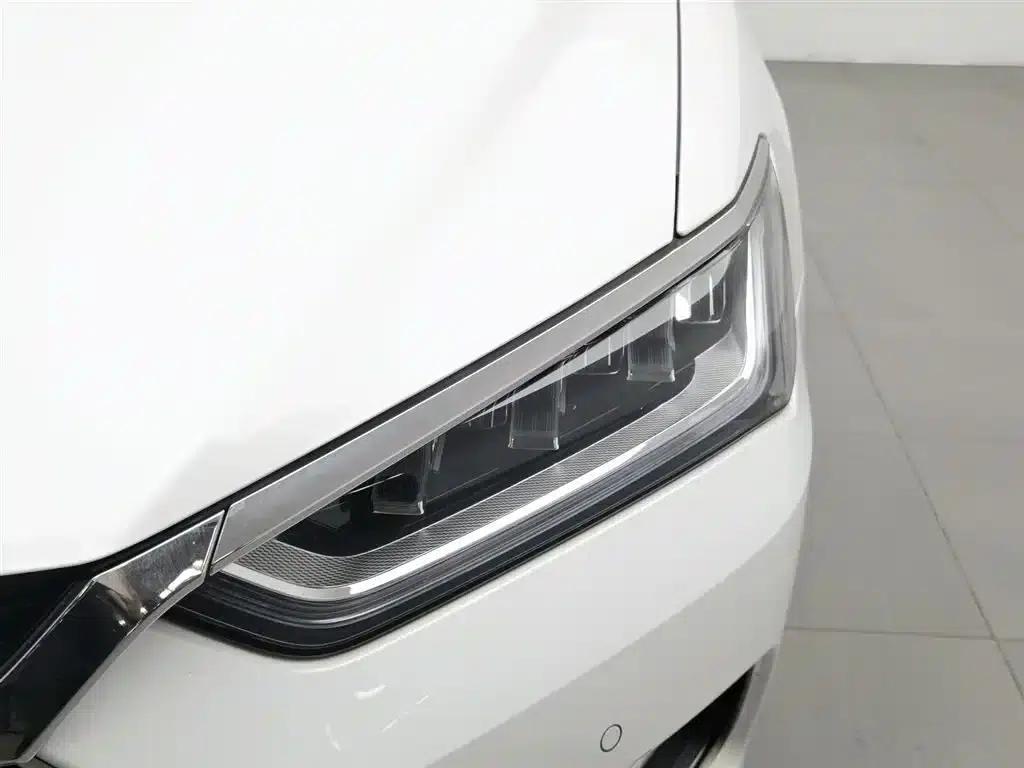 Qin Pro New Energy 2018 DM 1.5TI Automatic Intelligent Connected Sharp Edition — миниатюра 7
