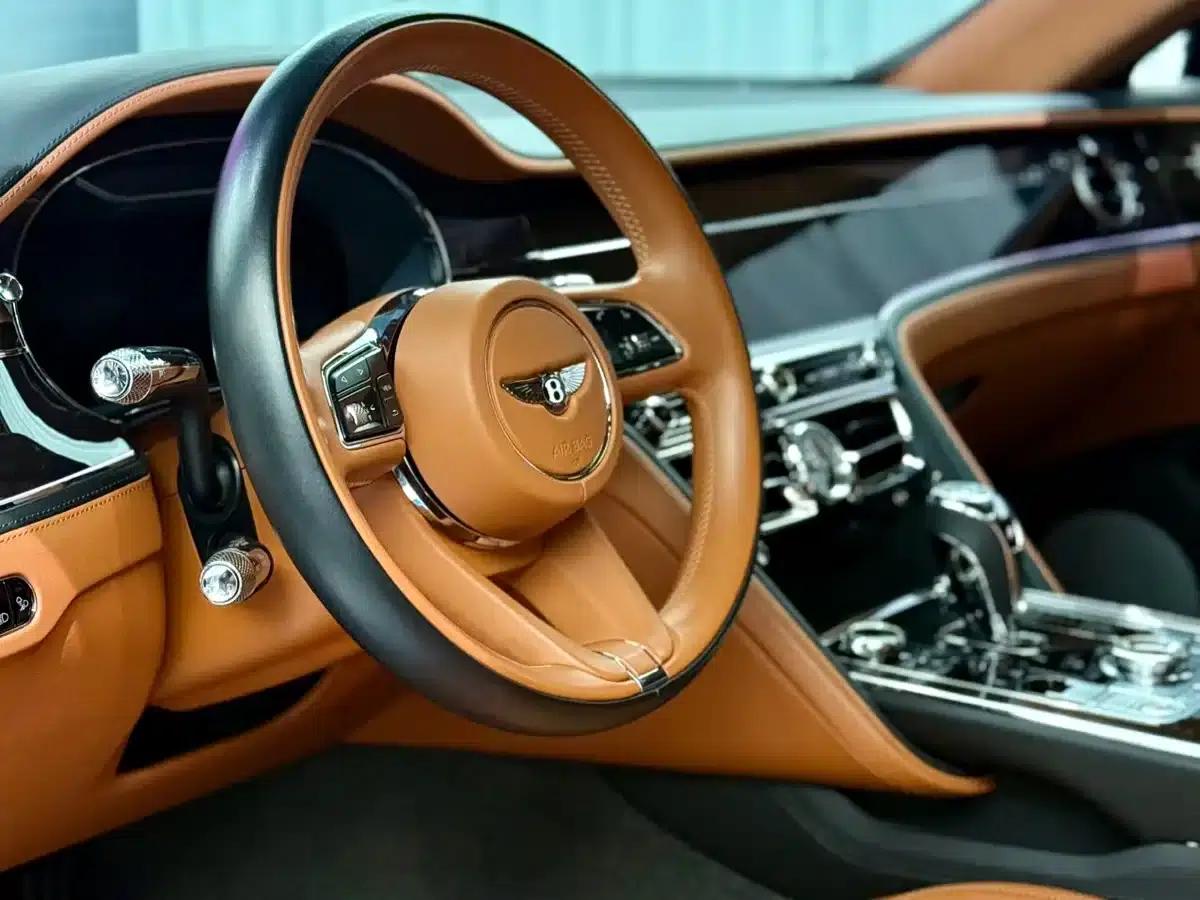 2024 Flying Spur Plug-in Hybrid 2.9T V6 Hybrid — миниатюра 12