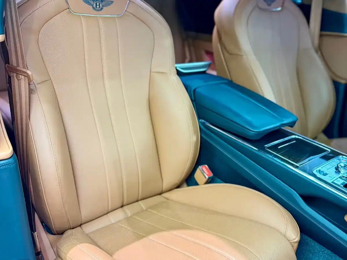 2024 Flying Spur Plug-in Hybrid 2.9T V6 Hybrid — миниатюра 22