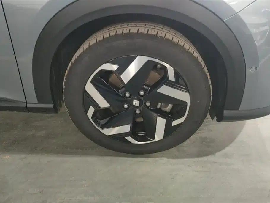 Baojun Yunhai 2024 140km/h Plug-in Hybrid — миниатюра 6