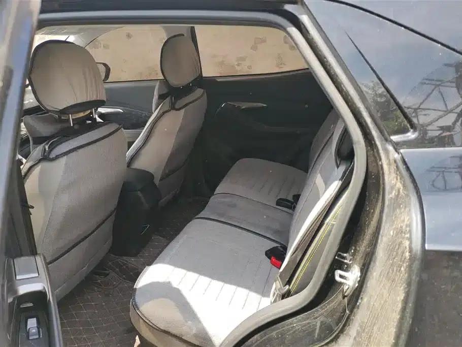 Baojun RS-3 2020 1.5L Manual Intelligent Elite Edition — миниатюра 11