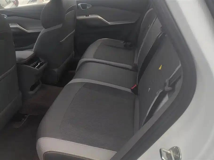 Baojun RC-5 2020 RC-5W 1.5T CVT Smart Luxury Edition — миниатюра 11