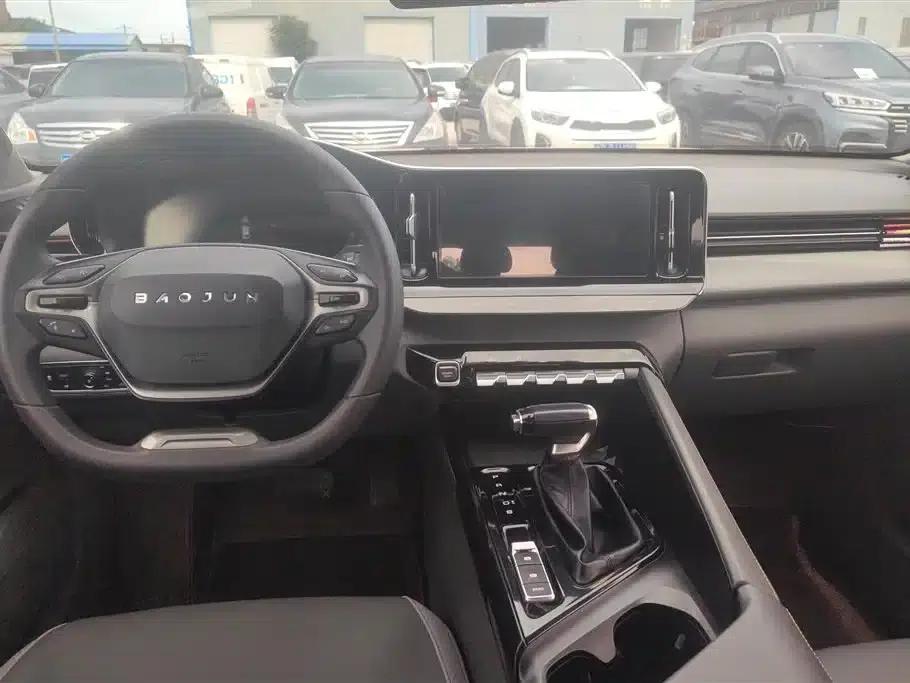 Baojun RC-5 2020 RC-5W 1.5T CVT Smart Luxury Edition — миниатюра 12