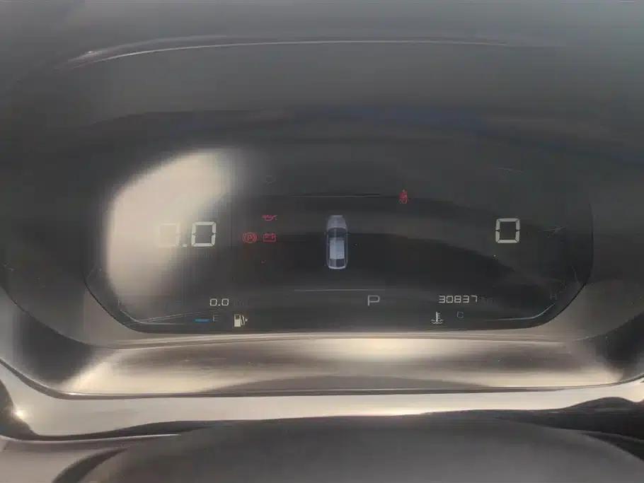 Baojun RC-5 2020 RC-5W 1.5T CVT Smart Luxury Edition — миниатюра 14
