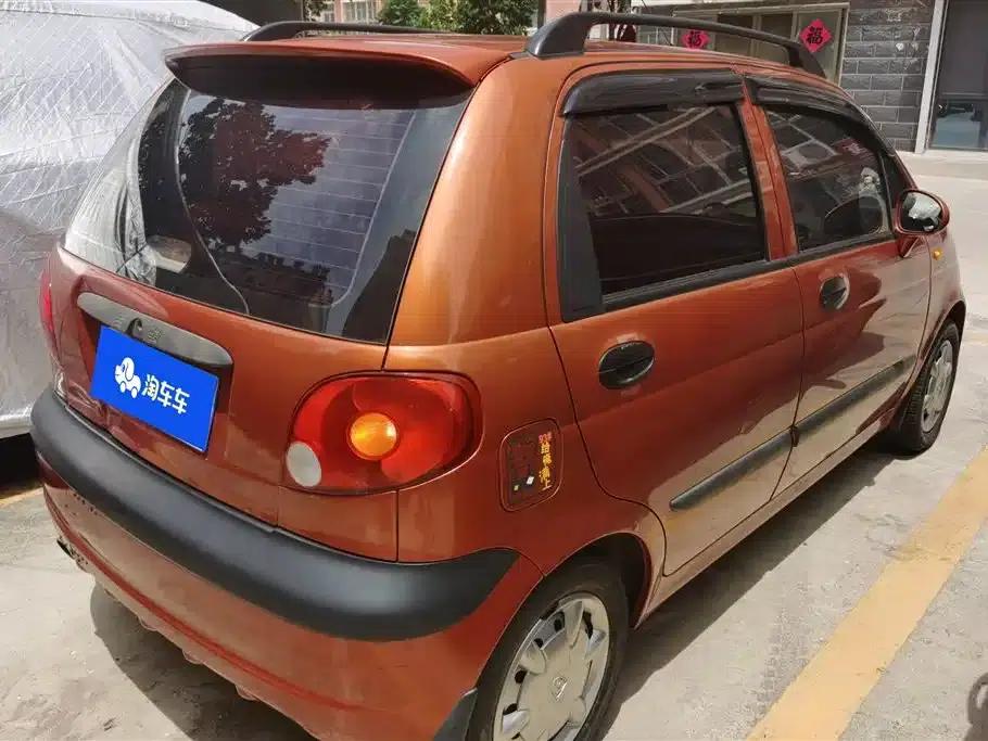 2012 Chevrolet Spark (Facelift) 1.0L Manual P-TEC Comfort Model — миниатюра 3