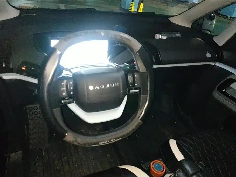 Baojun E300 2020 Plus Interstellar Smart Edition — миниатюра 12