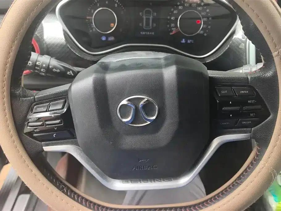 Beijing BJ20 2016 1.5T CVT Luxury Edition — миниатюра 15