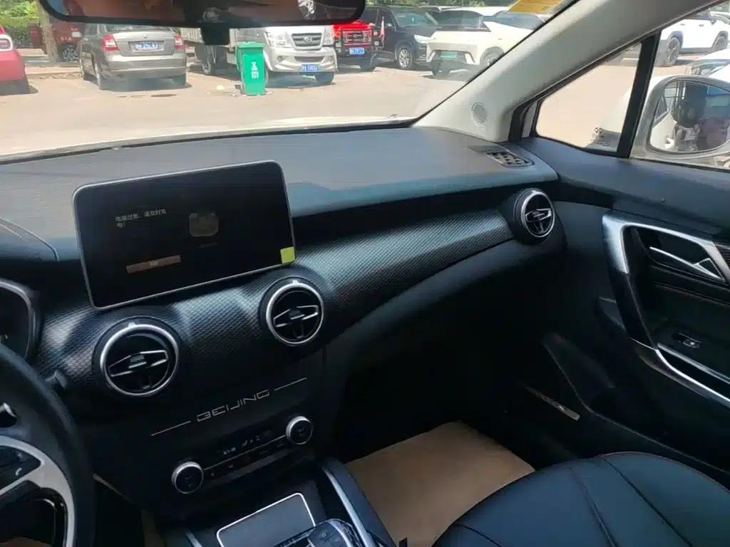 Beijing EU5 2025 Hongtu Standard Edition — миниатюра 13