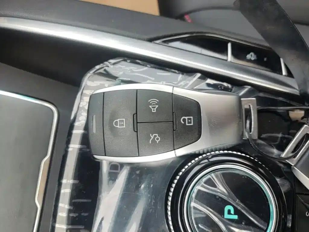 Beijing EU5 2025 Hongtu Standard Edition — миниатюра 9