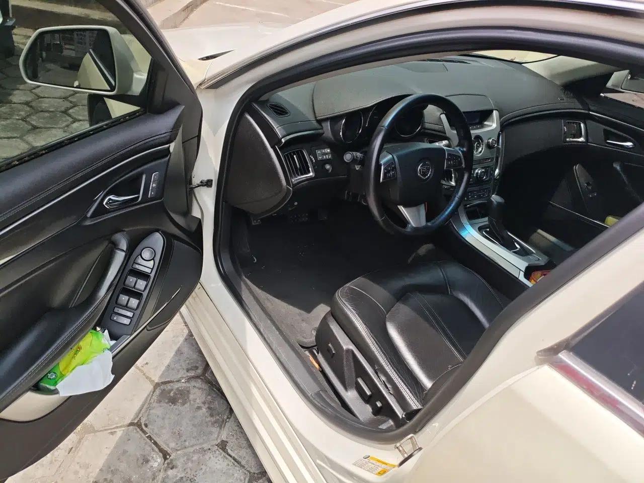 Cadillac CTS 2012 3.0L Elite Sport Edition — миниатюра 16